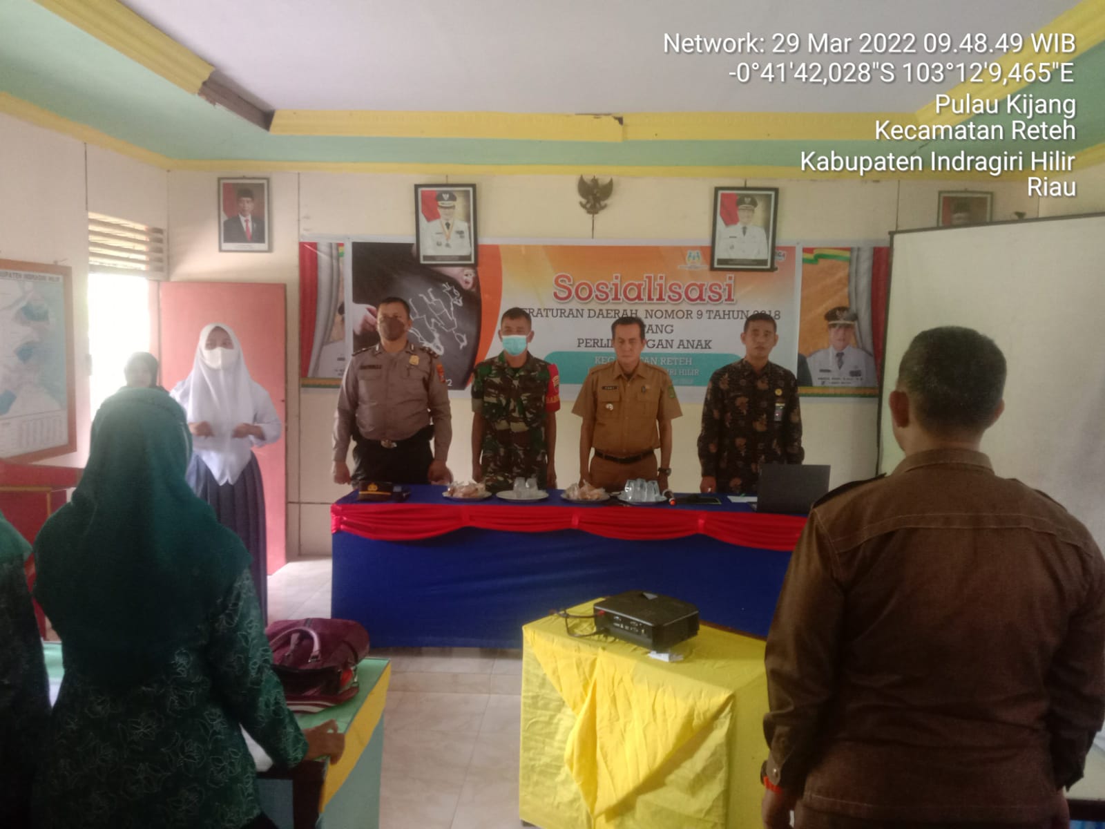 Babinsa Koramil 07/Reteh Laksanakan Kegiatan Sosialisasi Mengenai Perlindungan Anak