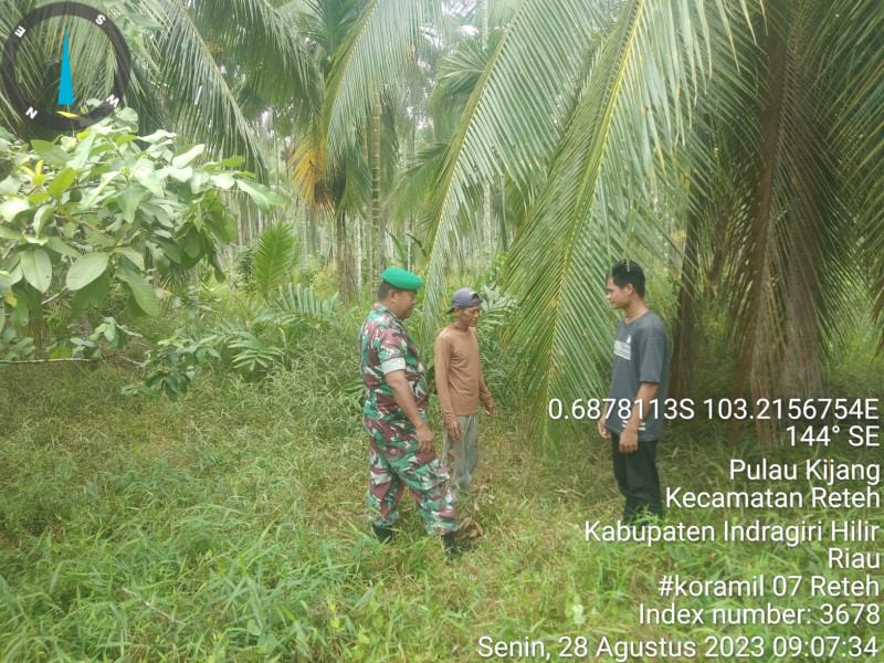 Patroli Karhutla Babinsa Koramil 07/Reteh Untuk Mencegah Kebakaran