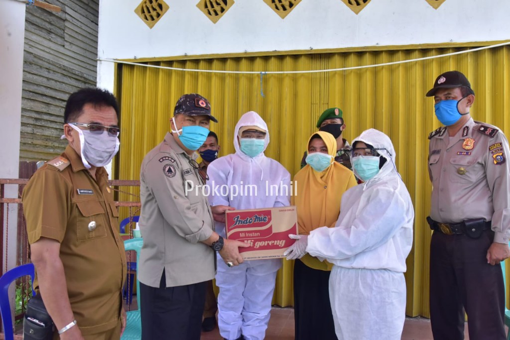 Tinjau Kesiapan Petugas Kesehatan, Wabup Inhil Kunjungi Posko Penanganan Covid-19 di Batang Tuaka