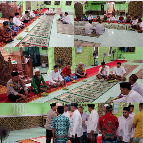 Laksanakan Cooling System, Polsek Gaung Iptu Andrianto S.H.M.H.Sholat Subuh Berjamaah Bersama Tokoh Agama dan Masyarakat, Ajak Jaga Kamtibmas