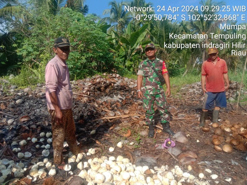 Babinsa Koramil 03/Tpl Gandeng MPA Patroli Karhutla di Desa Mumpa