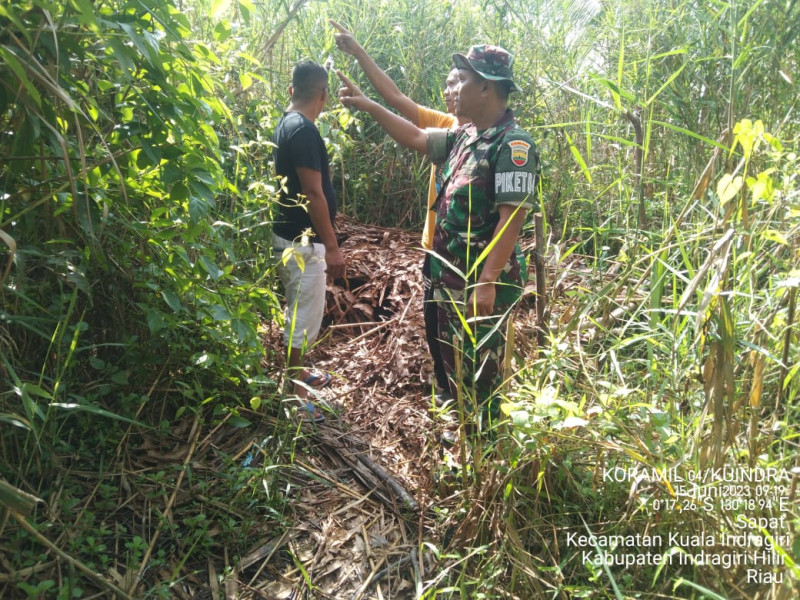 Peduli Antar Sesama, Babinsa Koramil 04/Kuindra Ajak Masyarakat Patroli Rutin