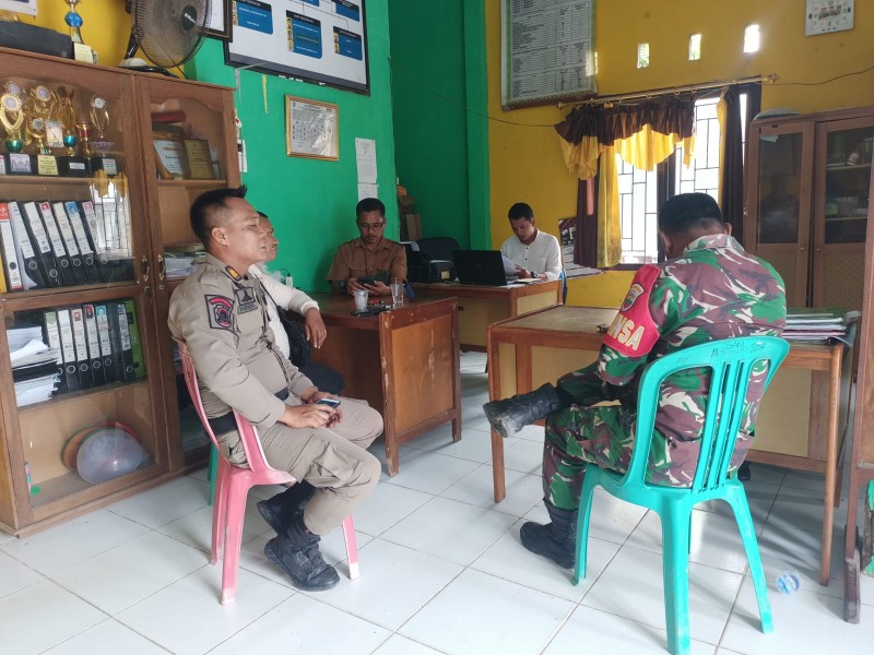 Babinsa Serda Margono Ajak Masyarakat Untuk Jaga Keamanan di  Bulan Suci Ramadhan