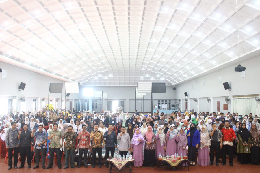 Tingkatkan Minat Siswa, Prodi Bahasa Inggris Universitas Islam Indragiri Gelar IEF 2024