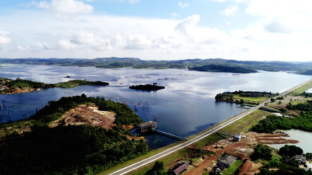 BP Batam Bahas Penandatanganan Kerja Sama Pengembangan PLTS  