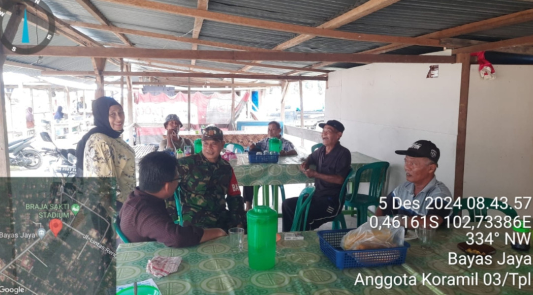 BABINSA KORAMIL 03/TPL CIPTAKAN KEAMANAN MELALUI KOMSOS DENGAN TOMAS DI DESA BINAAN