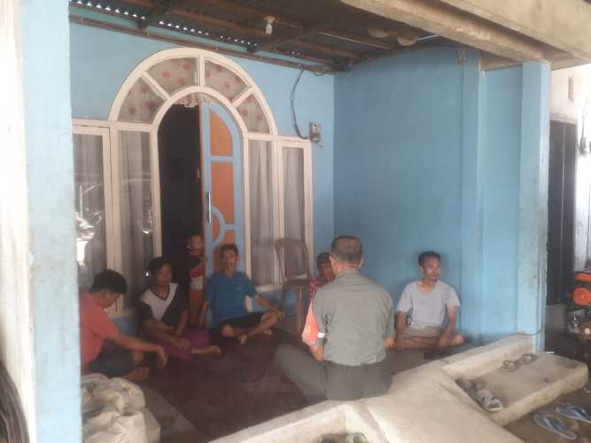 Himbauan Untuk Membela Negara NKRI Melalui Sosialisasi Komcad Babinsa Koramil 04/Kuindra