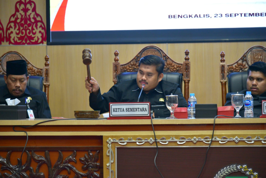 DPRD Bengkalis Gelar Sidang Paripurna, Tujuh Fraksi Telah Ditetapkan.