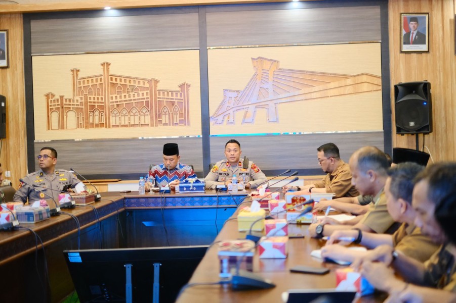 Pemda Siak Siap Sukseskan Jambore Karhutla 2025 di Kecamatan Minas Pemda Siak Siap Sukseskan Jambore Karhutla 2025 di Kecamatan Minas