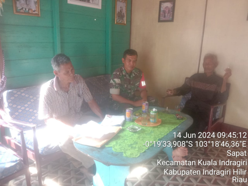 Ciptakan Masyarakat Peduli Antar Sesama, Babinsa Koramil 04/Kuindra Harap Saling Toleransi di Binaan