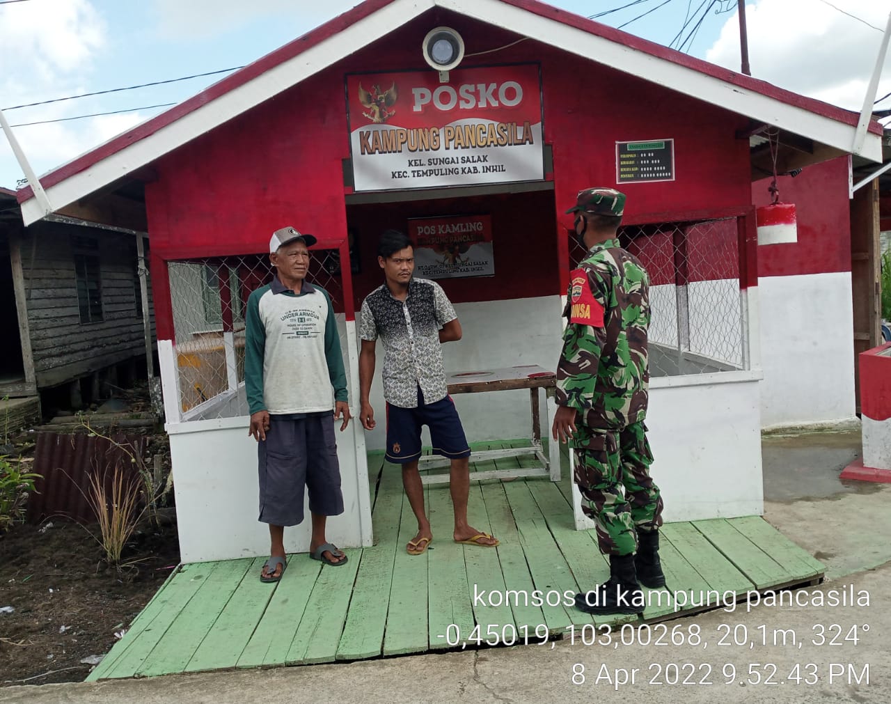 Komsos ke Kampung Pancasila, Ini yang Dilakukan Babinsa Koramil 03/Tempuling