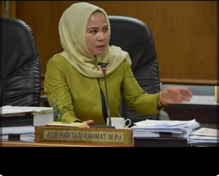 Plt Gubri Hentikan BOSDA 2026: Ade Hartati Sebut Itu tidak Penuhi SPM dan Capaian Mutu Pendidikan Riau