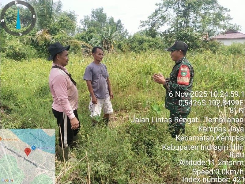 Koptu Jalaluddin Pimpin Patroli Tapal Batas: Sinergi TNI dan Masyarakat Jaga Wilayah Kempas Jaya Bebas Api