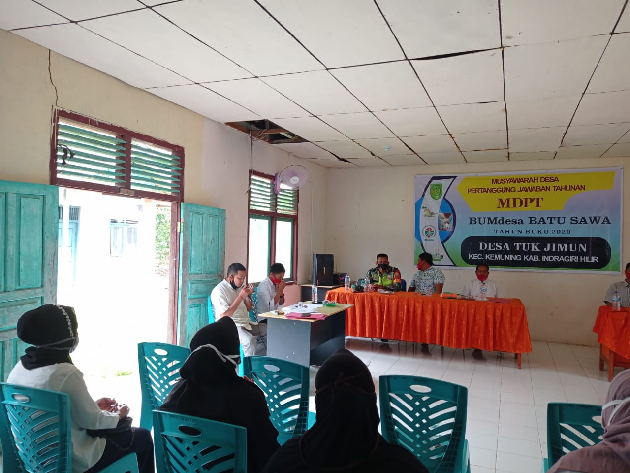 Babinsa Koramil 09/Kemuning Hadiri Musyawarah Pertanggung Jawaban Bumdes