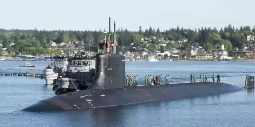 Kapal Selam AS Tabrakan dengan 'Objek Tak Dikenal' di Laut China Selatan