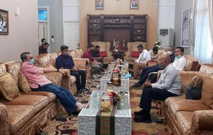Gubernur Riau Terima Kunjungan BI Riau Terkait Peluncuran Uang Nominal Rp75.000