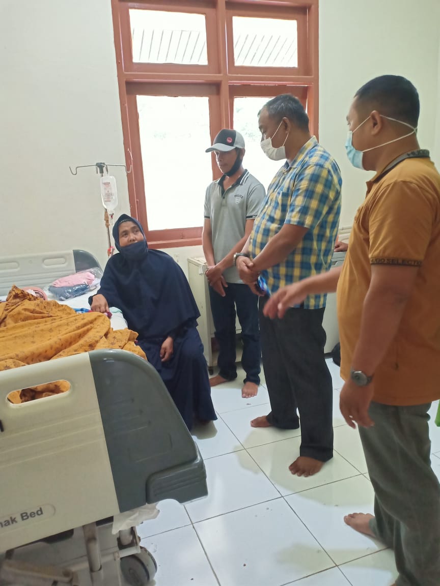 Camat Batang Tuaka: Terimakasih Bupati dan Ketua DPRD Inhil yang Telah Membantu Siti Mardiah