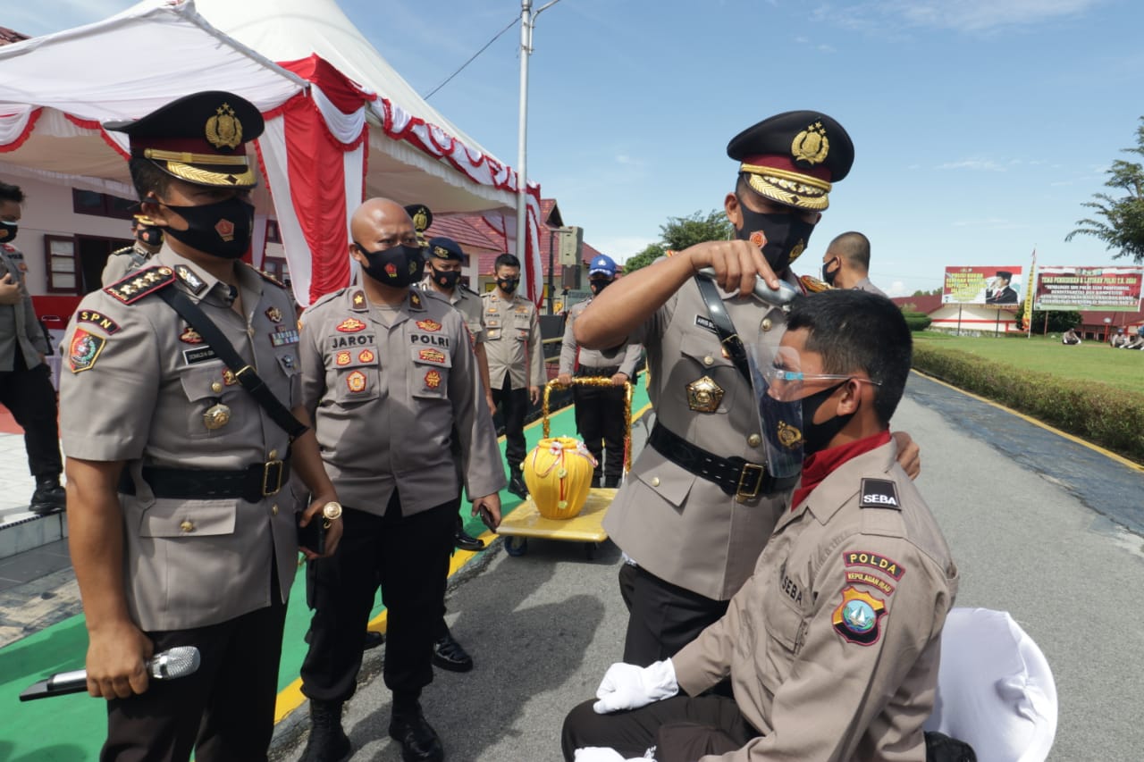 Upacara Pembukaan Pendidikan Pembentukan Bintara Polri TA 2020/2021 di SPN Polda Kepri Tanjung Batu 