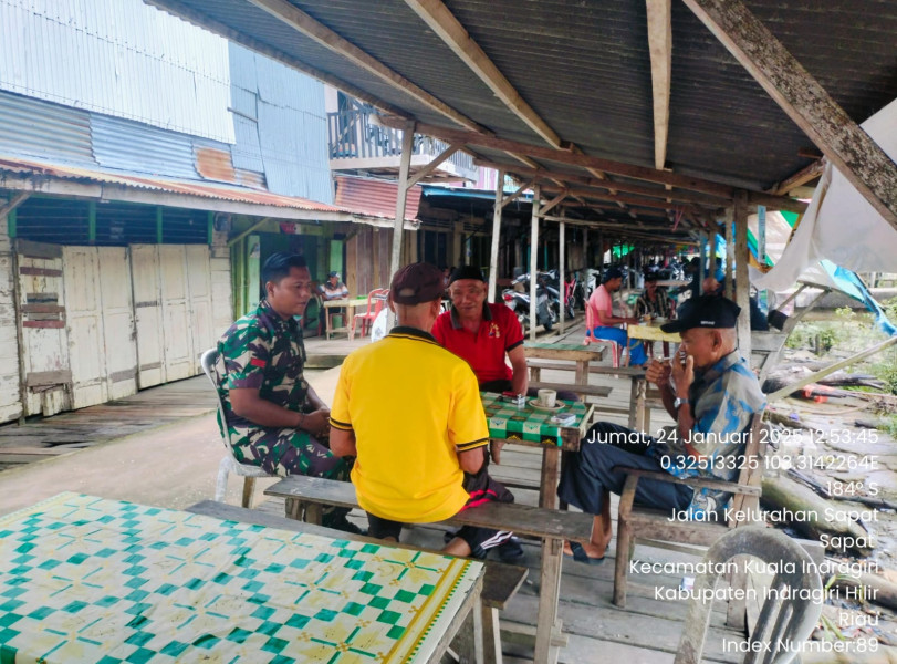 Babinsa Koramil 04/Kdr: Mengajak Masyarakat Meningkatkan Kesadaran Bela Negara