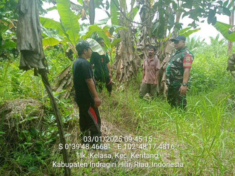 TNI-Masyarakat Gelar Patroli Karhutla di Keritang