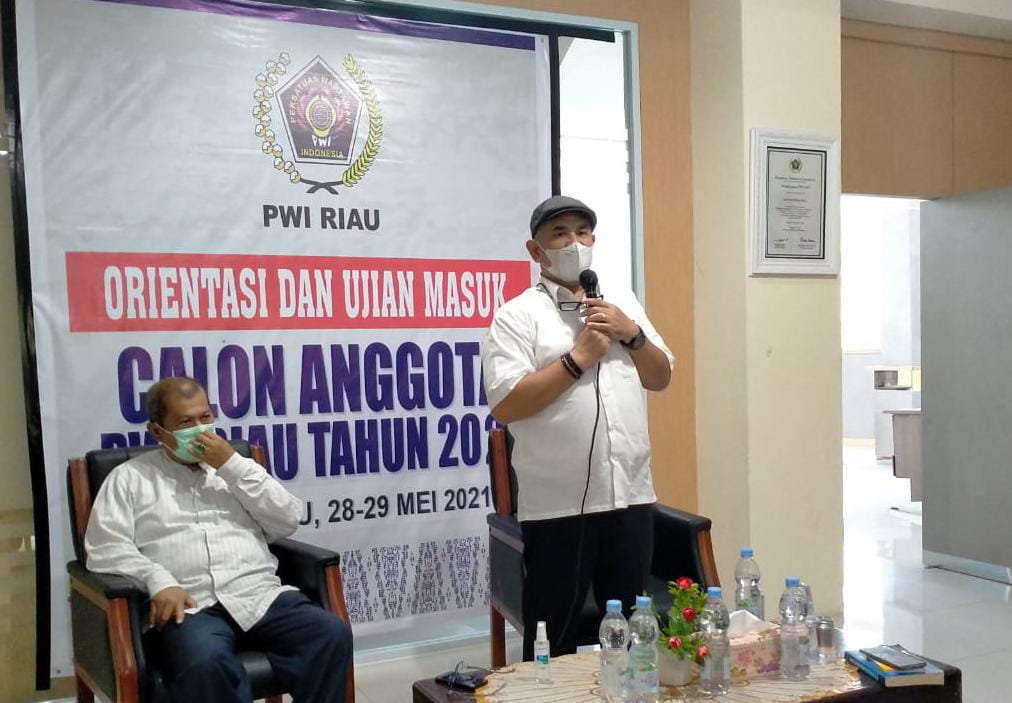 Ketua PWI Zulmansyah Resmi Buka Orientasi dan Ujian Masuk Calon Anggota PWI Riau