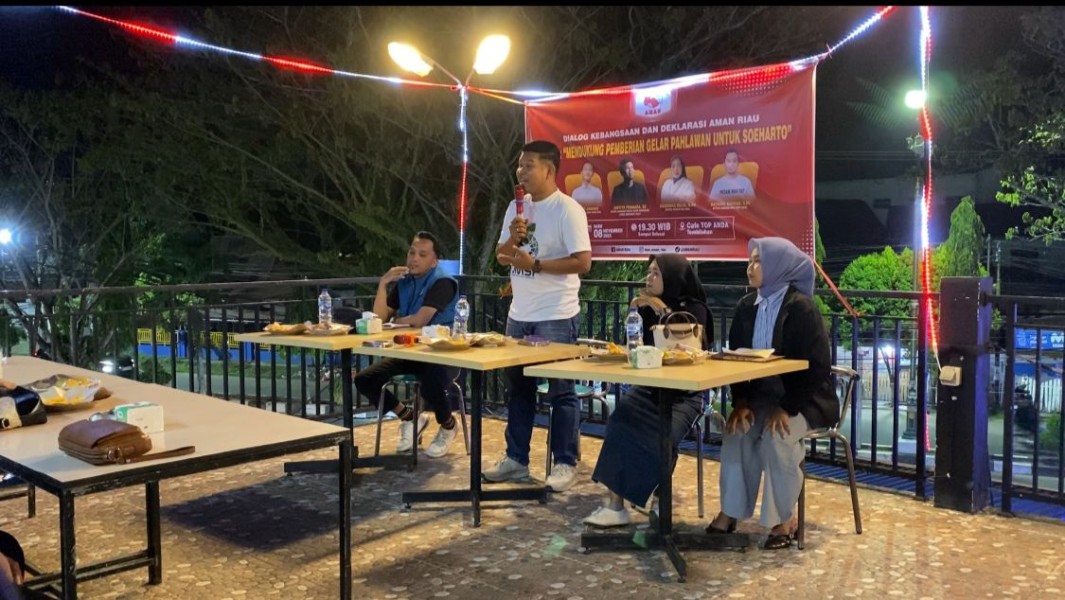 Pro dan Kontra Soal Gelar Pahlawan untuk Soeharto, Bung AP: Berdamailah dengan Masalalu Bukan Kembali Membuka Luka Lama