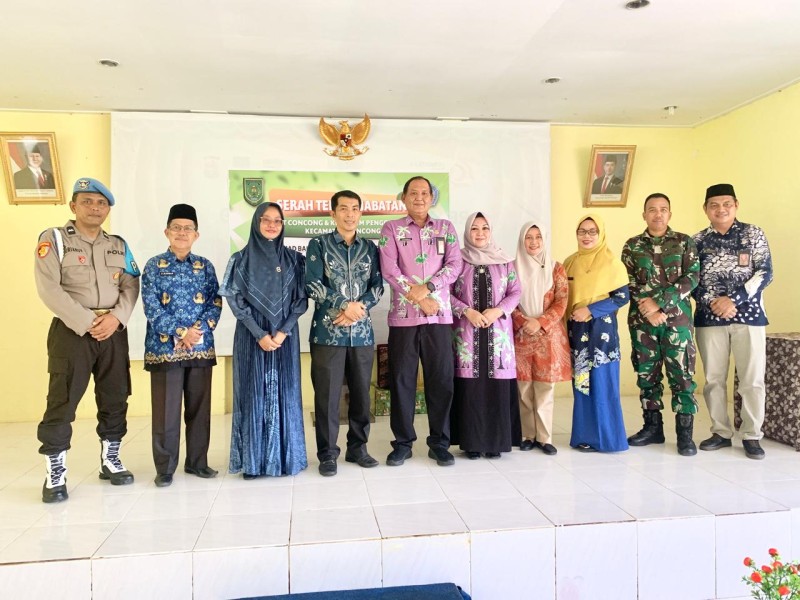 Sertijab Hangat di Concong Luar: Estafet Kepemimpinan dari Ahmad Bahrin ke Zulkarnaini, Danpos Suhaidi Tegaskan Sinergi TNI dan Pemerintah