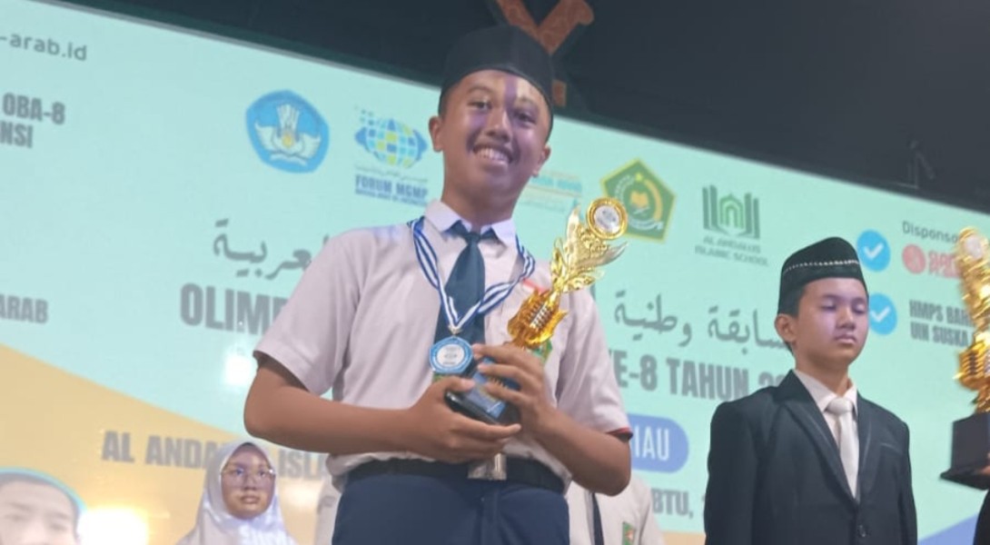 Raih Juara I OBA ke-8  Provinsi Riau, Siswa MTsN 1 Inhu Harumkan Nama Sekolah Raih Juara I OBA ke-8  Provinsi Riau, Siswa MTsN 1 Inhu Harumkan Nama Sekolah