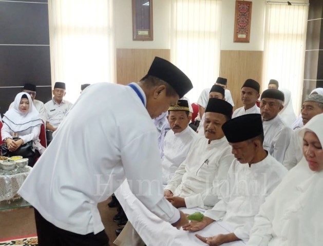 Wakil Bupati Inhil, H.Syamsuddin Uti (SU) Lepas 79 CJH Korpri