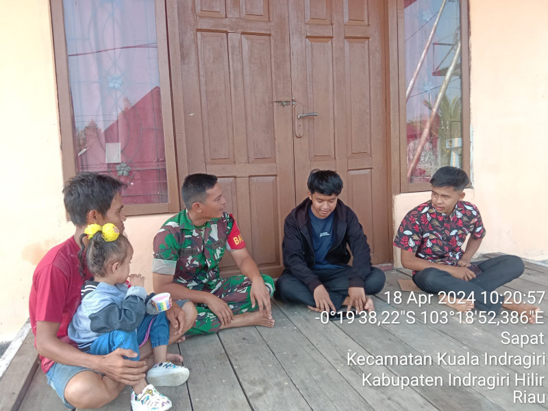 Babinsa Koramil 04/Kuindra Jaga Kekompakan dan Aktifkan Kembali Pos Ronda