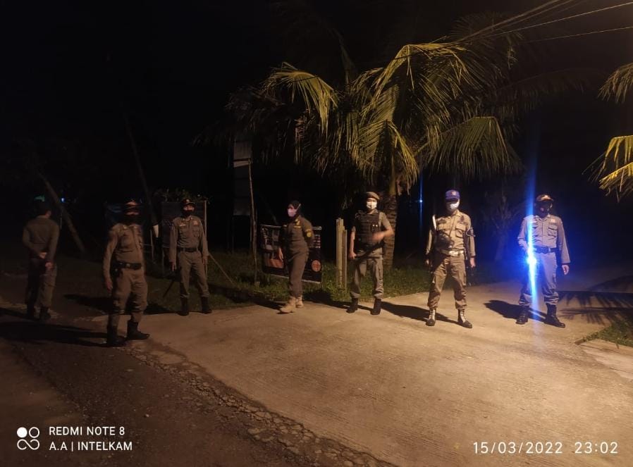 Kumpul – Kumpul Hingga Larut Malam Para Remaja Dibubarkan Oleh Satpol PP Inhil