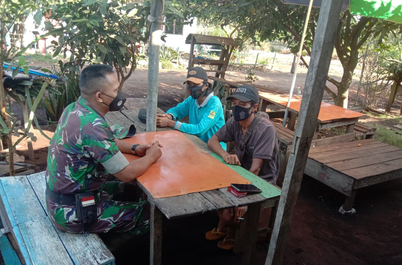 Serda Ronal Manalu Adakan Komsos Serta Menghimbau Warga Agar Tetap Menjaga Keamanan Desa