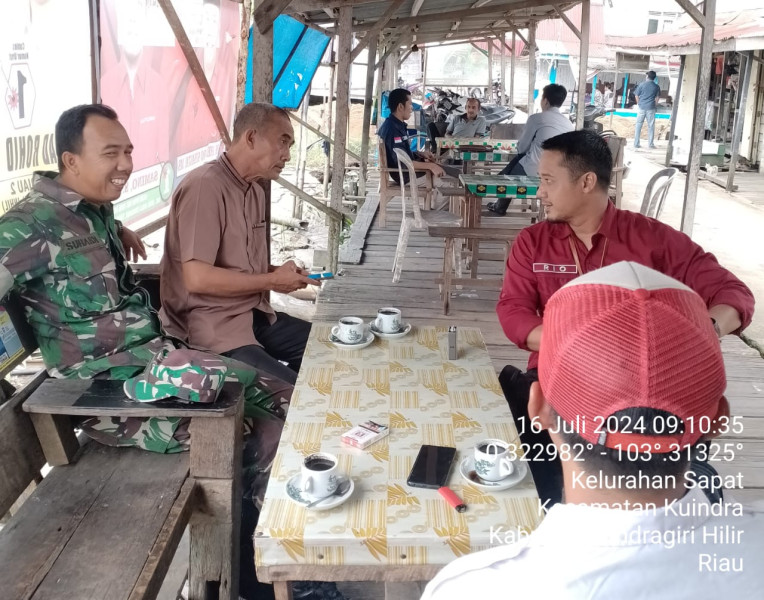 Wujudkan Kesatuan dan Persatuan, Babinsa Serma Suhaidi Tanamkan Nilai-nilai Pancasila di Kehidupan Sehari-hari