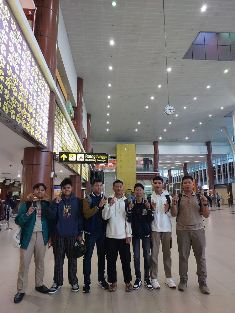 Tim Robotik MAN I Pekanbaru Ikut Turnamen Robotik Indonesia