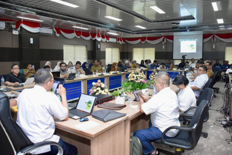 Wakili Pj Bupati, Asisten II Setda Kampar Buka FGD Penataan Candi Muara Takus