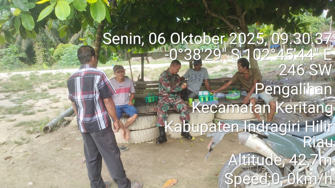 Babinsa Koramil 09/Kemuning Laksanakan Pengawasan SDM