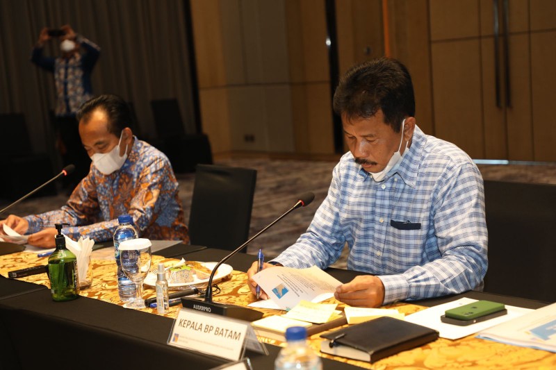 Sesmenko Minta Perkuat Pengawasan Aktifitas Layanan Kepelabuhanan di Batam