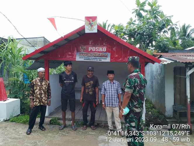 Kopda Sudarwis Lakukan Komsos Bersama Para Pemuda Kampung Pancasila