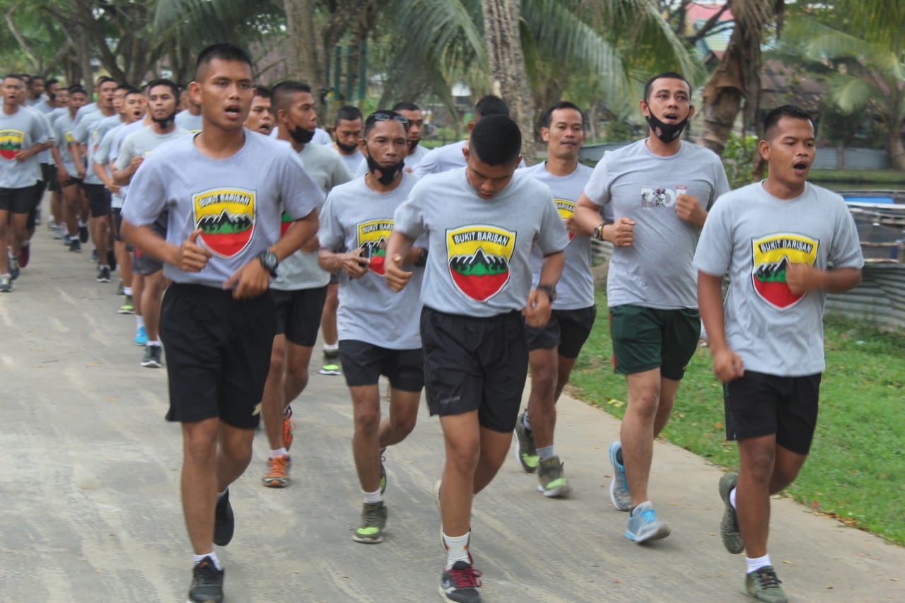 Prajurit TNI Kodim 0314/Inhil Rutin Bina Fisik