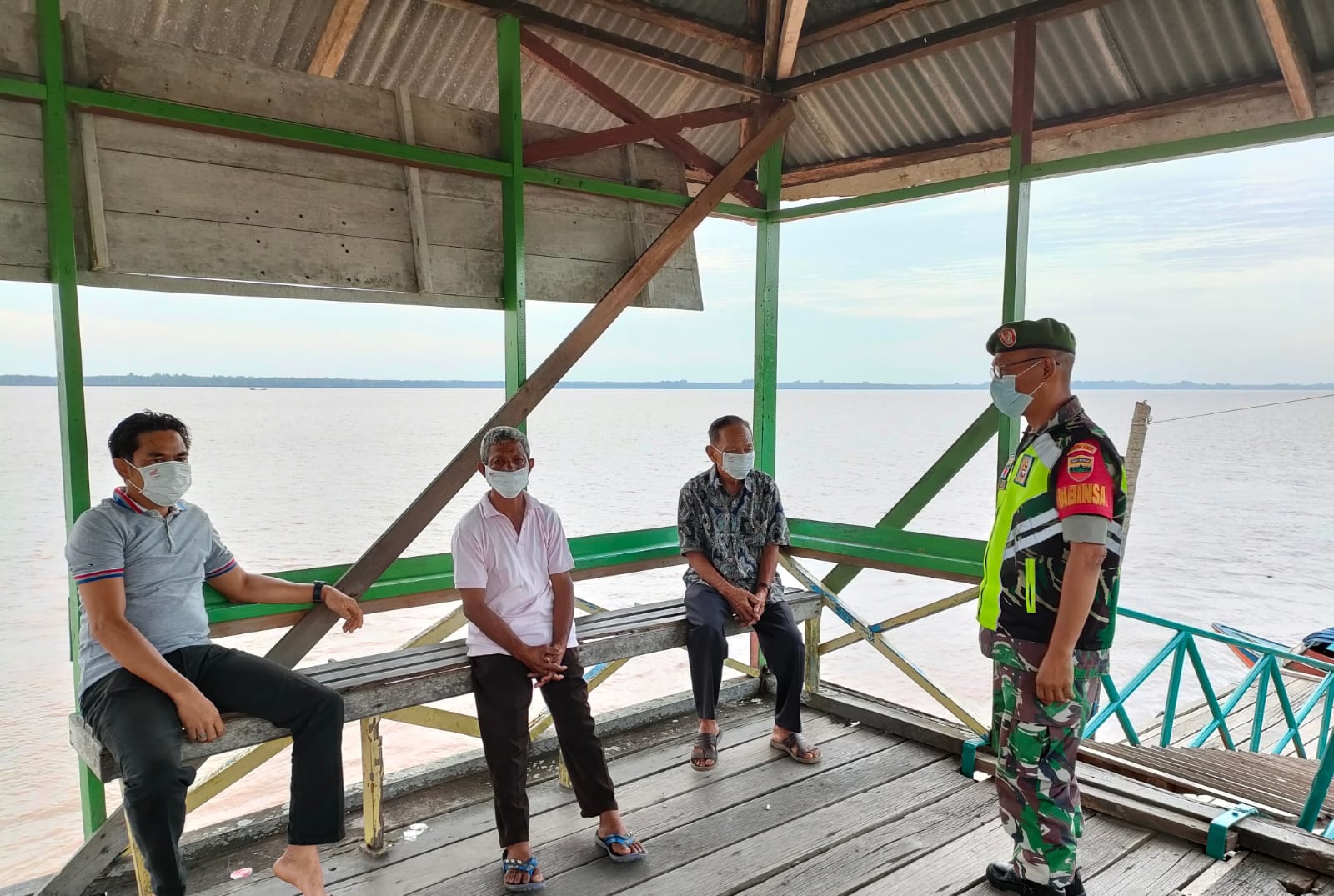 Sosialisasi Penerapan Prokes Oleh Anggota Koramil 04/Kuindra Kepada Warga Binaan