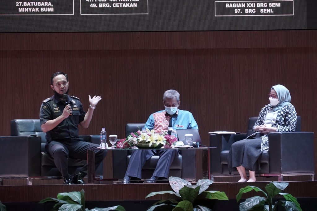 Tingkatkan Pemahaman Pengguna Jasa, Bea Cukai Batam Sosialisasikan BTKI 2017