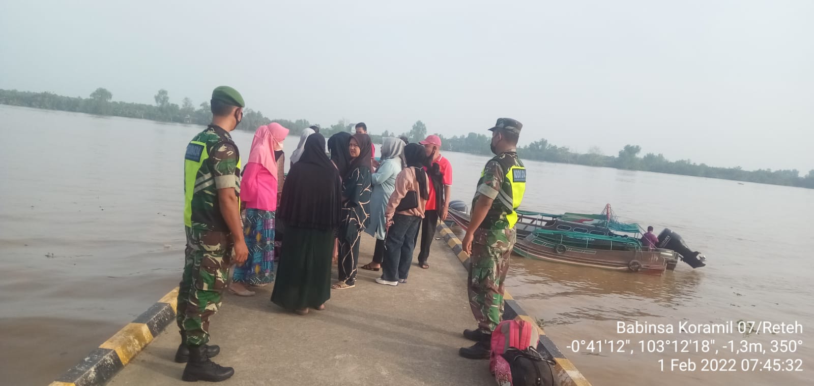 Koramil 07/Reteh Jajaran Kodim 0314/Inhil Tegakkan Protokol Kesehatan