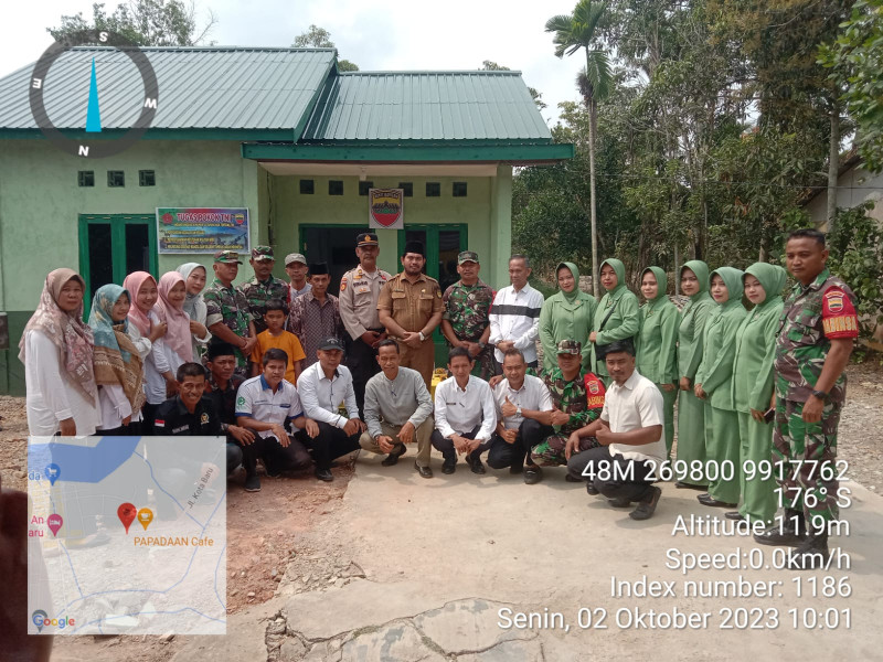 Dengan Semangat Yang Keras, Danramil 09/Kemuning Resmikan Pos Pelayanan Koramil