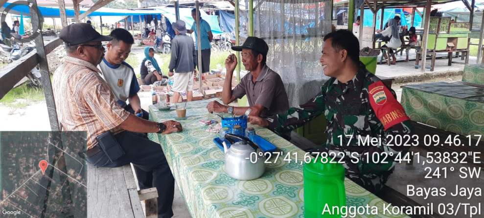 Bincang Santai Pagi Hari, Babinsa Koramil 03/Tpl Laksanakan Komsos dengan Warga Binaan