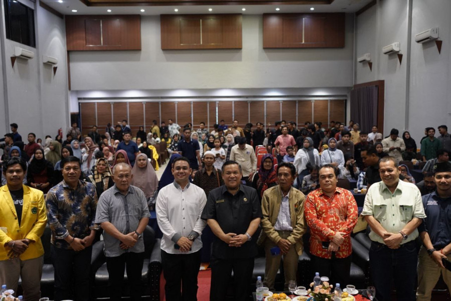 Seminar Pembangunan bersama Mahasiswa,  Ini Pesan Sekdaprov Riau SF Hariyanto