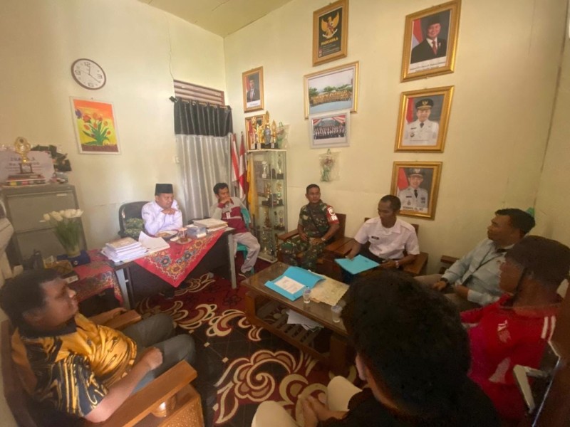 Sertu Pardamaean Siregar: Merajut Harmoni di Kempas Jaya, Komsos Jadi Jembatan Kemajuan