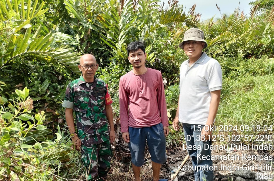 Patroli Karlahut, Babinsa Koramil 03/Tpl Terus Himbau Warga Jangan Bakar Lahan