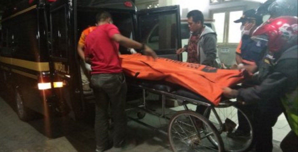 Terlihat Tulang Belulangnya, Mayat Tak Utuh Bikin Geger Warga 