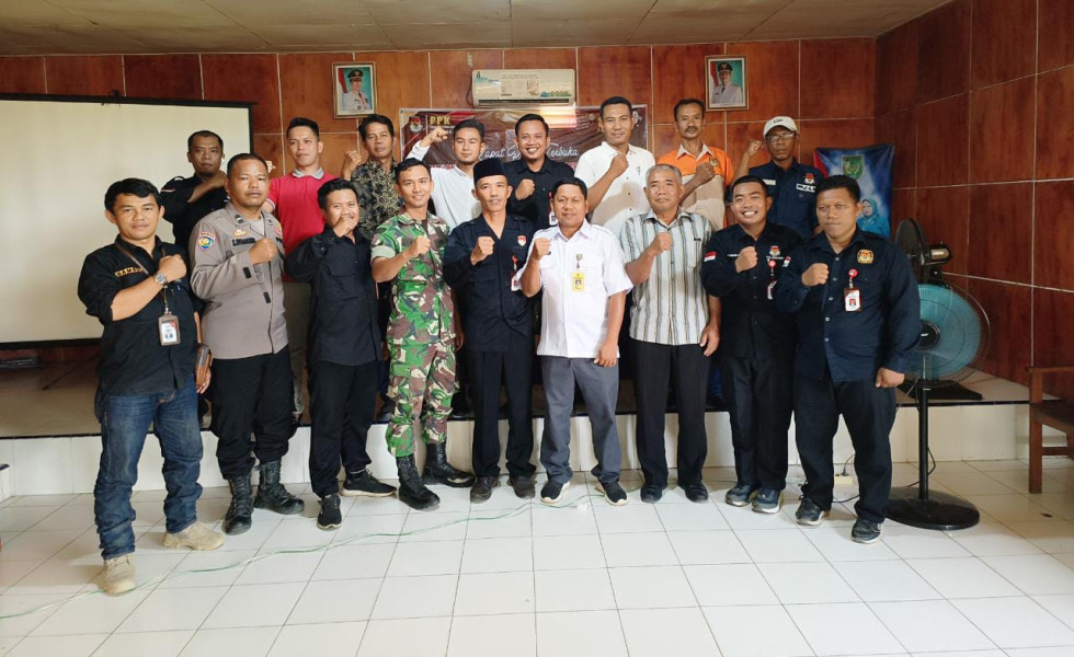 Menjelang Pemilu 2024, Danramil 09/Kemuning Dampingi Rapat Pleno Terbuka Rekapitulasi Perubahan Pemilih