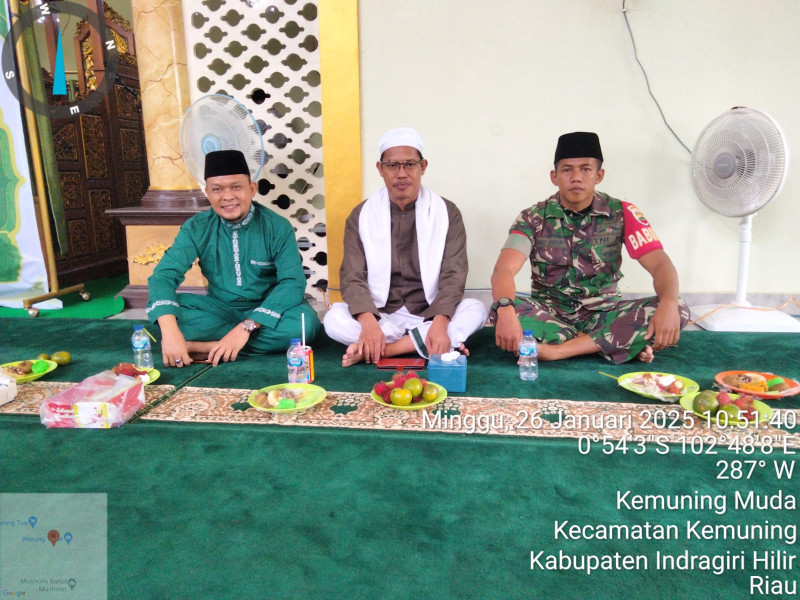 Acara Isra Mi'raj Nabi Muhammad SAW di Desa Kemuning Muda: Babinsa dan Masyarakat Menghadiri Acara dengan Penuh Khidmat